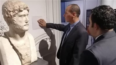 الآثار تنتهي من الأعمال الخاصة بعمل مسار زيارة لذوي الإعاقة البصرية | صور 