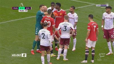 اتركها لرونالدو.. حارس أستون فيلا يستفز فيرنانديز قبل تسديد ركلة الجزاء| فيديو