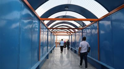 محافظ الجيزة يشدد على رفع كفاءة كباري المشاة بكافة القطاعات 