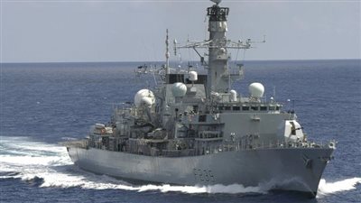 وسط مخاوف من حرب أمريكية - صينية.. سفينة بريطانية تدخل المياه الإقليمية التايوانية