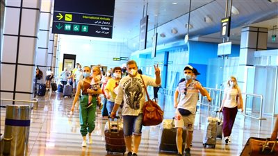 مطار الغردقة الدولي يستقبل أول رحلة من فيينا عقب جائحة كورونا