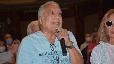 من تجرأ وفعلها؟.. محمد العدل ينتقد إذاعة أغنية اسلمي يا مصر بلحن جديد: فكرة ضحلة تصل للغباء