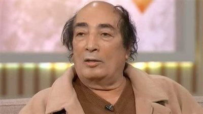 نجحت في الثانوية بـ50% واعتذرت لعادل إمام لهذا السبب.. أبرز تصريحات عبدالله مشرف في واحد من الناس