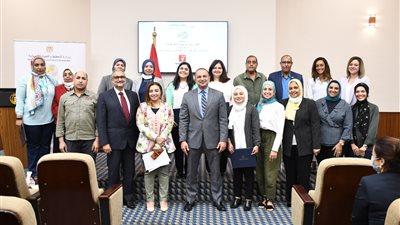 التخطيط: مصر تستهدف عدم التمييز النوعي بين الرجل والمرأة في كل المجالات 