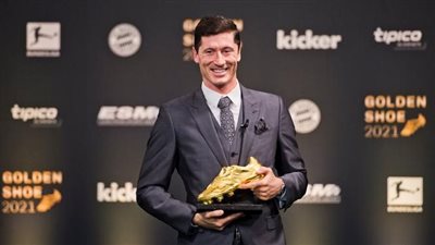 ليفاندوفسكي يتحدث عن اللعب تحت قيادة ناجلسمان وأفضل نظام غذائي