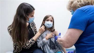 باكستان تبدأ تطعيم الأطفال فوق 12عامًا بلقاح كورونا