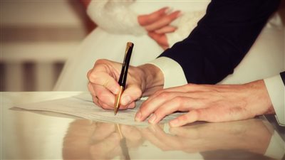 هل للزوجة الكتابية حقوق مالية شرعية وقانونية؟.. دار الإفتاء تجيب