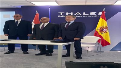 خلال زيارته لـ إسبانيا.. وزير النقل يشهد توقيع مذكرة تفاهم بين سكك حديد مصر وتاليس العالمية 