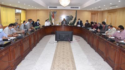 بعد توجيهات السيسي.. محافظ الفيوم: لا تهاون في استرداد كافة أملاك الدولة 