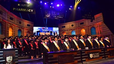 جامعة المستقبل تحتفل بتخرج 6 دفعات جديدة بدار الأوبرا | صور