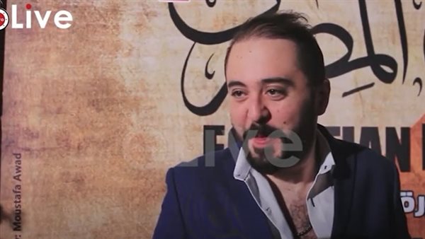 الفنان عمرو عبدالعزيز