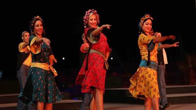 اليوم.. فرقة رضا للفنون الشعبية من جديد على مسرح البالون