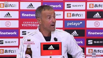 إنريكي: لا أظن أن لابورتا يمتلك رقم هاتفي وهذا سبب غياب لاعبي ريال مدريد