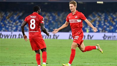 سبارتاك موسكو يهزم نابولي بـ ريمونتادا تاريخية في الدوري الأوروبي