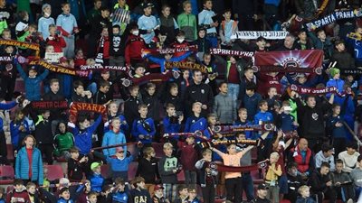 استياء يويفا وعقوبات منتظرة.. التفاصيل الكاملة لعنصرية الأطفال من جماهير سبارتا براج تجاه نجم رينجرز