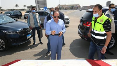 السيسي يتفقد أعمال توسعة الطريق الدائري وعددا من المحاور بمنطقة مطار القاهرة