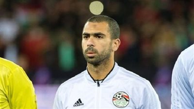 أول رد فعل من أحمد فتحي بعد عودته للمنتخب وموقفه من شارة القيادة | خاص