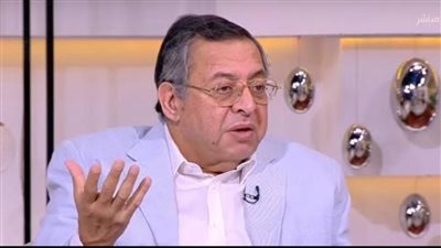 هل ضم دور المسنين مع الأيتام آثار نفسية؟.. خبير نفسي يجيب