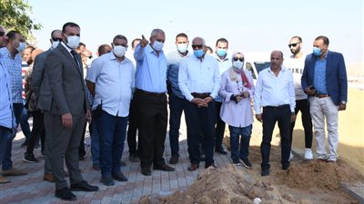 محافظ الجيزة يتفقد أعمال تجميل ورفع كفاءة أسوار حدائق الأهرام وإنشاء أرصفة للمشاة