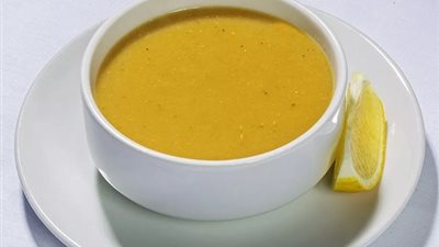  طريقة عمل شوربة العدس المصرية بوصفتين مختلفتين