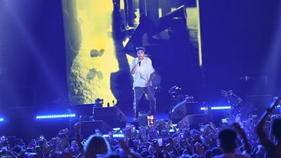 مروان بابلو يعود لجمهوره ويشعل وصلات الرقص المتتالية بمشاركة شب جديد والناظر 