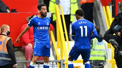 تاونسيند نجم إيفرتون يفوز بجائزة أفضل هدف في سبتمبر بالبريميرليج