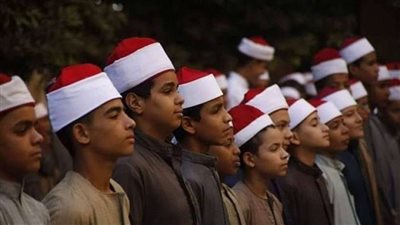 صفوف النقل الثانوي الأزهري يختتمون امتحانات الأسبوع الأول 