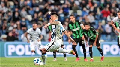 إنتر يفوز على ساسولو بثنائية في مباراة مثيرة بـ الدوري الإيطالي