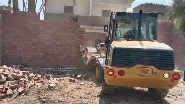 إزالة التعديات بسوهاج