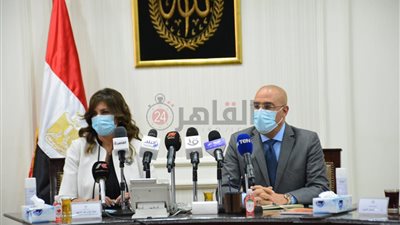 وزيرة الهجرة: عانينا كثيرًا من عقود العمل المزيفة.. ونتوجه لفتح أسواق جديدة