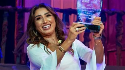 روجينا عن تكريمها في مهرجان المعهد العالي للفنون المسرحية: أعظم يوم في حياتي