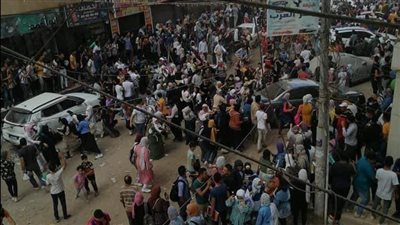 فوجئ بآلاف الطلاب.. محافظ كفر الشيخ يقود حملة لغلق سناتر الدروس الخصوصية | صور