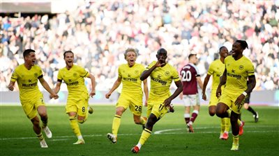 برينتفورد يهزم وست هام وليستر سيتي يتعادل مع كريستال بالاس بالدوري الإنجليزي 