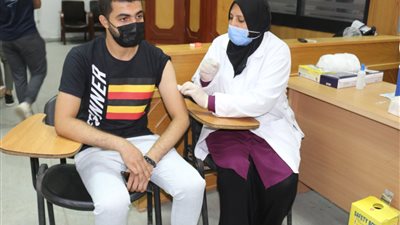 جامعة المنصورة تحذر الطلاب: لن يسمح بالدخول إلا بالحصول على لقاح كورونا