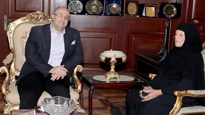 الحاجة رئيسة تتبرع بمنزل و480 ألف جنيه ببني سويف: أبتغي بها وجه الله وخدمة بلدي| صور