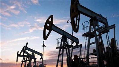النفط يرتفع مدعومًا بـ بيانات الطلب القوي وترقب قرار أوبك+