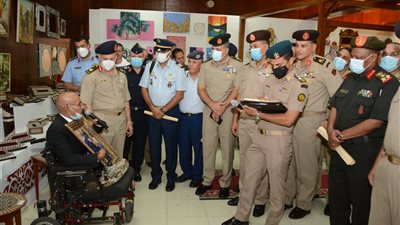 القوات المسلحة تنظم معرضا لإبداعات المحاربين القدماء بمناسبة الاحتفال بالذكرى الـ48 لنصر ‏أكتوبر 