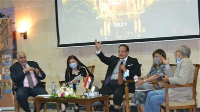 مناقشة كتاب جاردن سيتي المدينة الحدائقية | صور