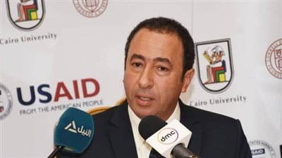 توافد طلاب الثانوية العامة علي معامل التنسيق بكلية زارعة القاهرة لتسجيل تقليل الاغتراب