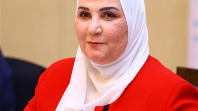 ما هي المستندات المطلوبة لـ استخراج بطاقة الخدمات المتكاملة؟.. وزيرة التضامن تجيب│ فيديو