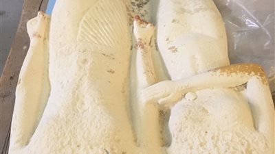 أزمة في منطقة سقارة والسبب العثور على 7 تماثيل يشتبه في أثريتها