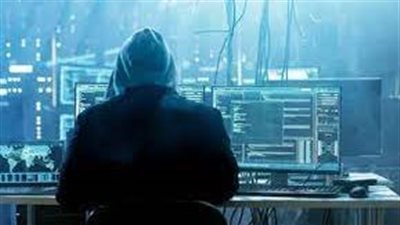 حقق 2 مليار مشاهدة.. ضبط مهندس برمجيات لإدارته تطبيقًا لتحديد سعر الدولار والذهب بالسوق السوداء