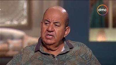أصبحت يتيمًا بعد وفاة نور الشريف.. أبرز تصريحات محمد التاجي مع تحت الشمس
