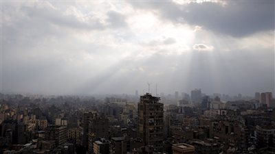 أجواء شبه مستقرة ونشاط للرياح.. الأرصاد تكشف حالة الطقس اليوم