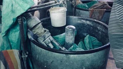 إعدام 3.5 طن أغذية غير صالحة للاستخدام الأدمي ببورسعيد | صور