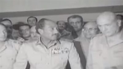 الرئيس السيسي يشاهد فيلما تسجيليا بعنوان صناع التاريخ للاحتفال بنصر حرب أكتوبر| فيديو