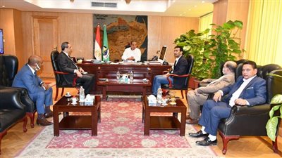 محافظ الفيوم يستقبل وفد شركة بوتاجاسكو لبحث آليات التعاون المشترك