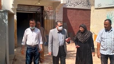 نظافة الفصول ورفع القمامة.. محافظ المنيا يوجه رؤساء المراكز والمدن بالاستعداد للعام الدراسي