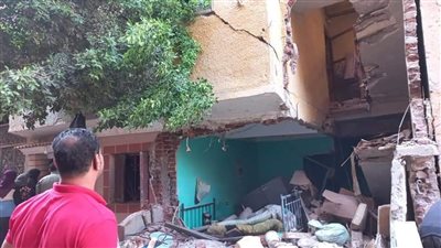 الحادث الثاني خلال اليوم.. انهيار واجهة منزل إثر انفجار أسطوانة غاز | صور 