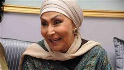 بلاش بوس.. سهير البابلي تثير قلق الجمهور بمقطع فيديو قديم لها